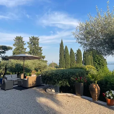 Hanna Villa Gardone Riviera