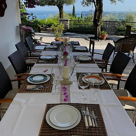 Hanna Villa Gardone Riviera